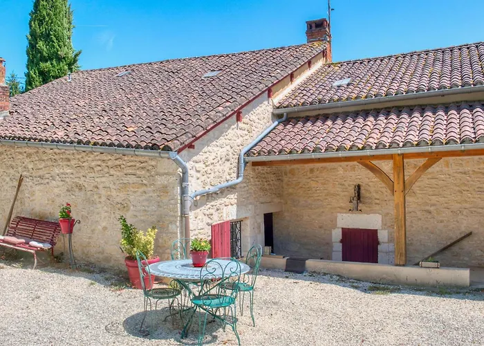 Charmante Maison Avec Piscine * Savignac-les-Églises
